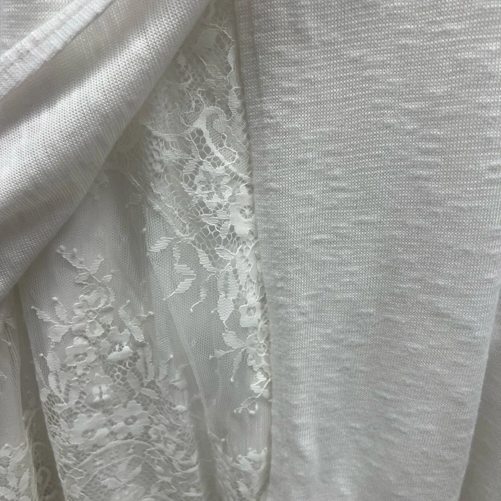 White House Black Market Large long sleeve white lightweight sweater w/lace back